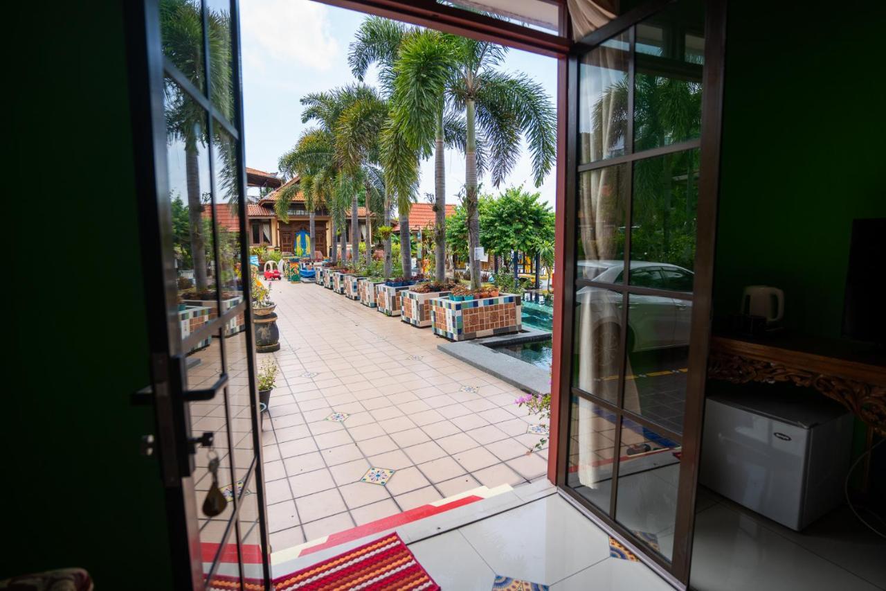 失乐园度假酒店 峇都丁宜 外观 照片